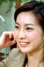 市川寛子 