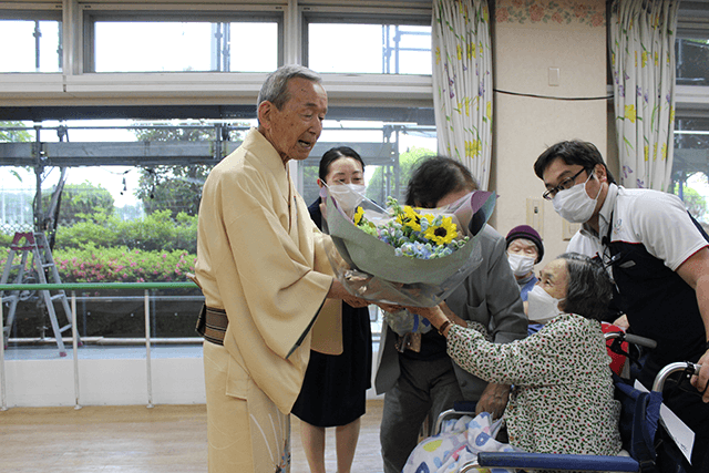 原田直之さん！高齢者施設訪問 民謡・歌謡ショー