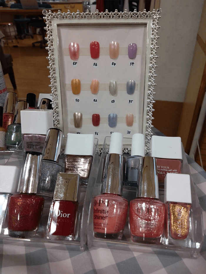 １００歳の高齢者もネイルにチャレンジ！