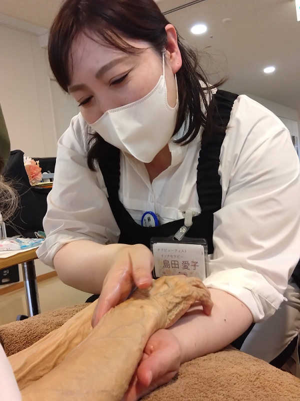 「渋谷区美竹の丘・しぶや」 ではトリートメントを体験しました。