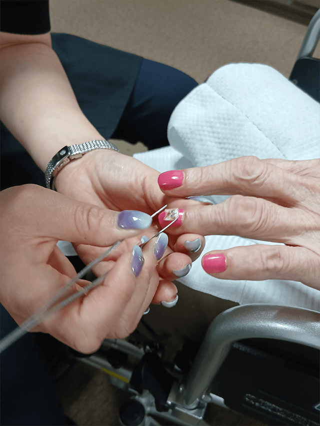 ～９月後半実施～　高齢者施設への美容レクリエーション