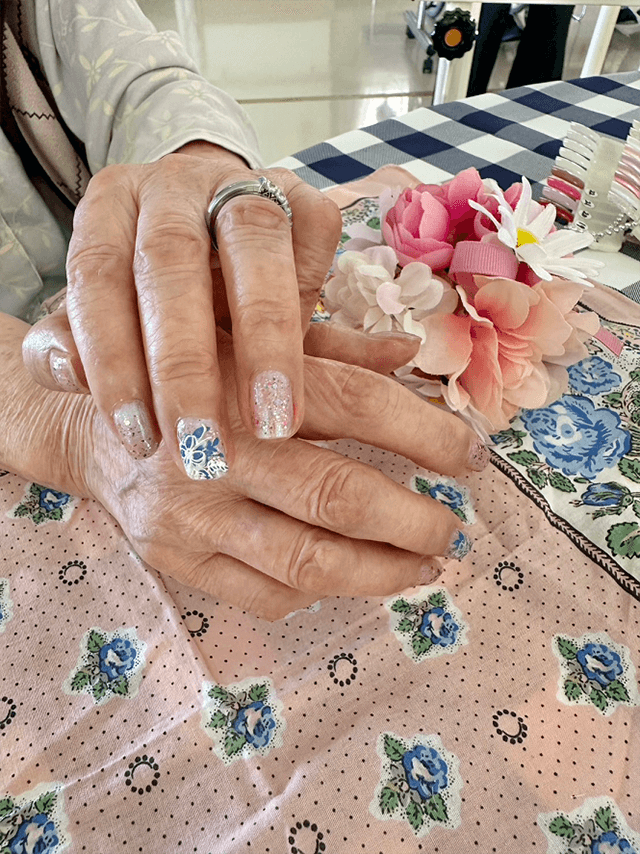 ～９月後半実施～　高齢者施設への美容レクリエーション