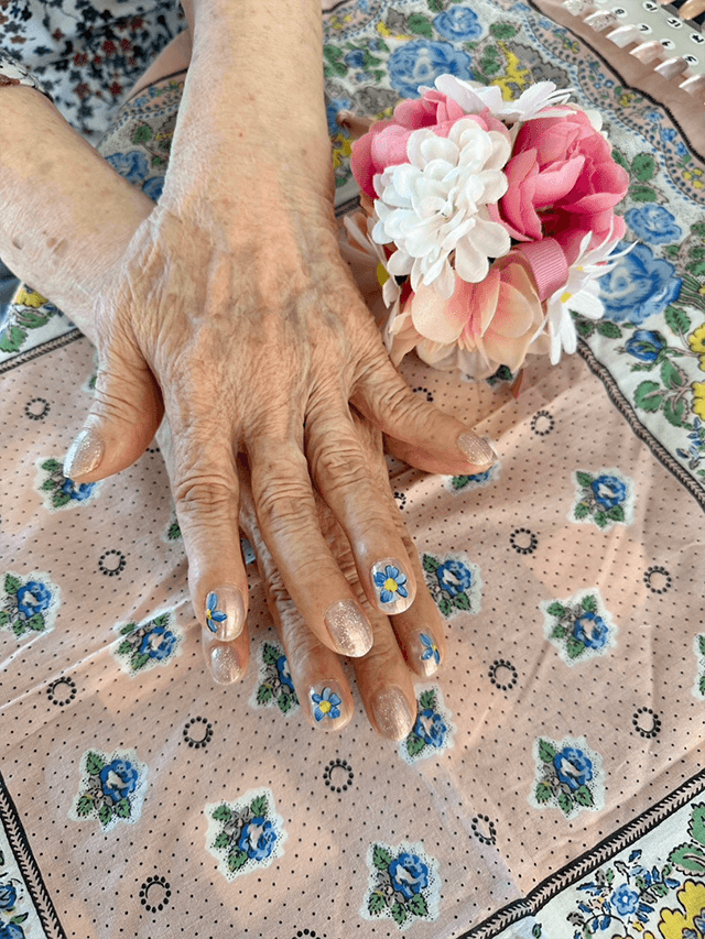 ～９月後半実施～　高齢者施設への美容レクリエーション