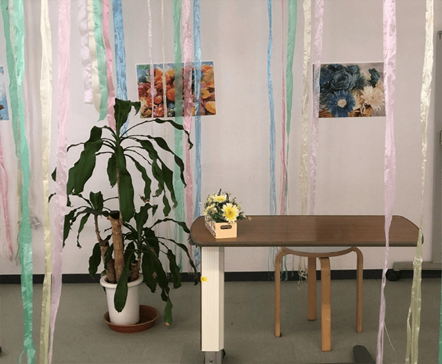 ～10月実施～　高齢者施設への美容レクリエーション