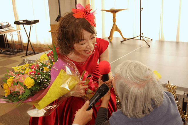 伊藤咲子さん、今年度２度目の歌謡ショー