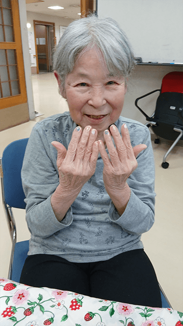 特別養護老人ホーム「春陽苑」~高齢者施設への美容レクリエーション~