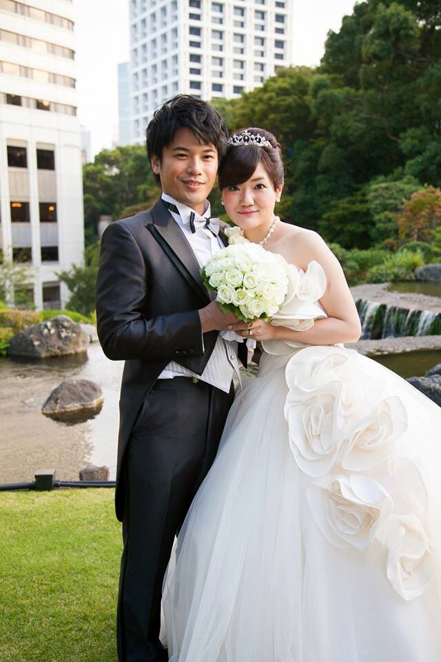 しあわせの白い薔薇