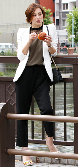 エレガント私服 米倉 涼子 ファッション 人気のファッション画像