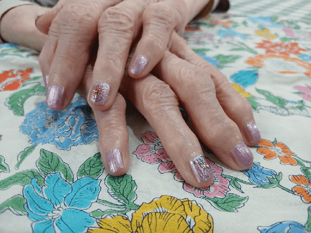 ~9月前半実施~ 高齢者施設への美容レクリエーション