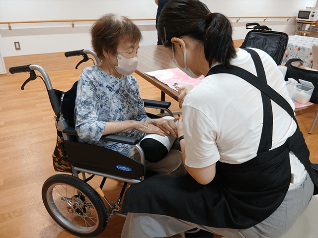 ~9月後半実施~ 高齢者施設への美容レクリエーション