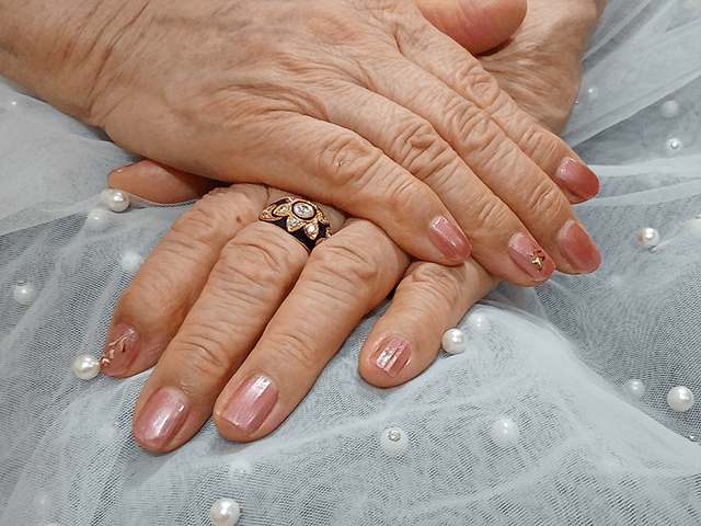 ~9月後半実施~ 高齢者施設への美容レクリエーション