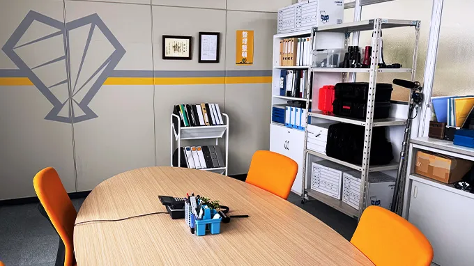 ラッコ警備保障社内