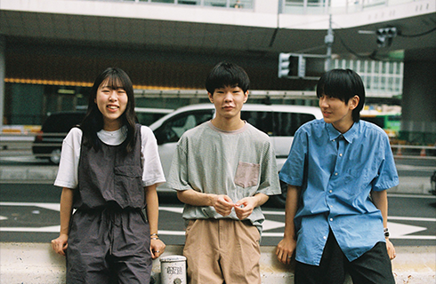 リュックと添い寝ごはん