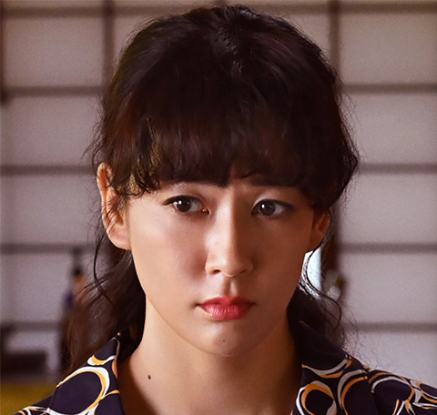 矢島千寿………水川あさみ