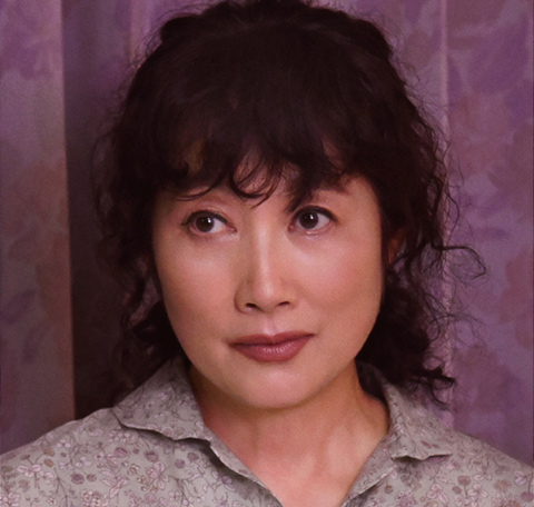 小林君枝………余貴美子