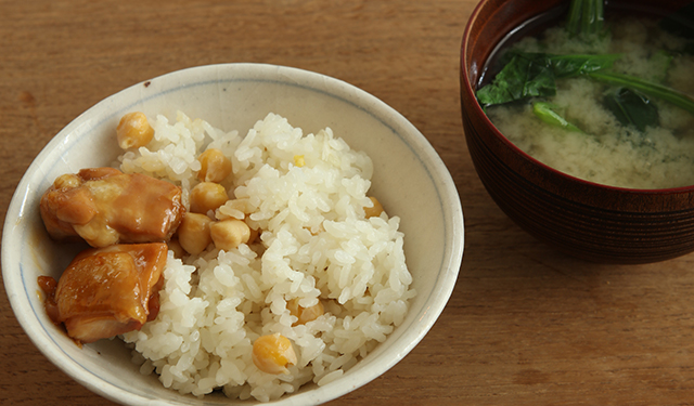 ひよこ豆のにんにくご飯