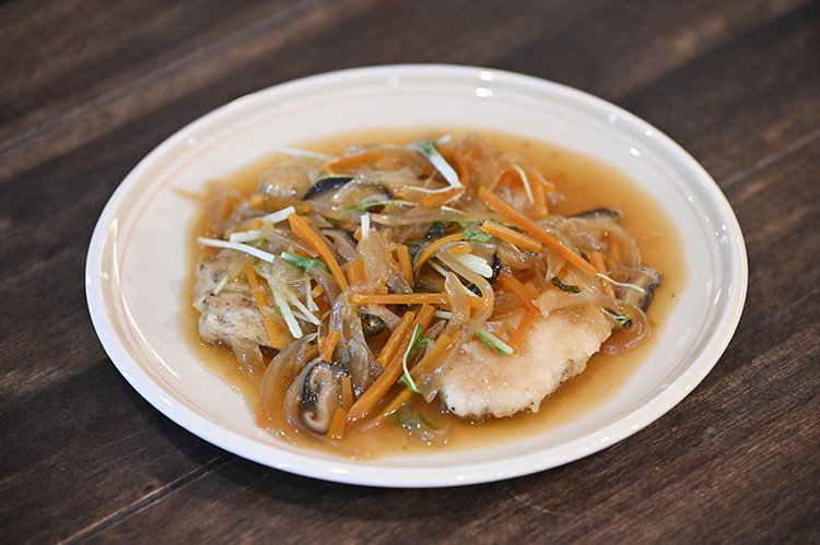 「シノメシ」その4…鶏むね肉のあんかけ