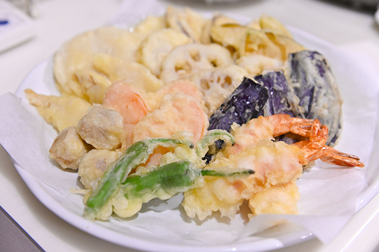 「シノメシ」その12…お煮しめの天ぷら＆ノーマル天ぷら