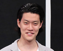 粗品（霜降り明星）