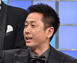 リーダー　宇治原史規（ロザン）