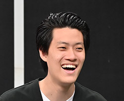 粗品（霜降り明星）