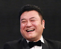 山崎弘也（アンタッチャブル）