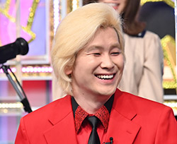 リーダー カズレーザー（メイプル超合金）