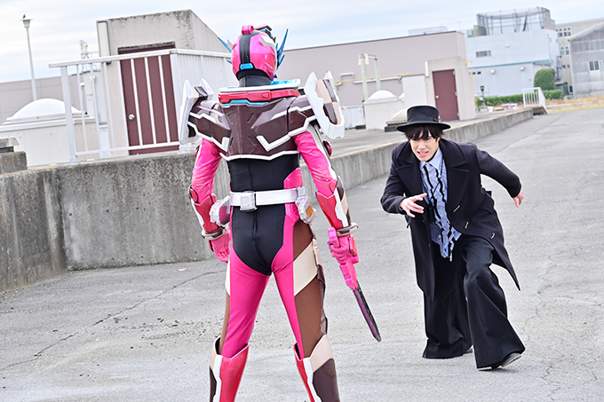 前回までのストーリー｜仮面ライダーセイバー｜テレビ朝日