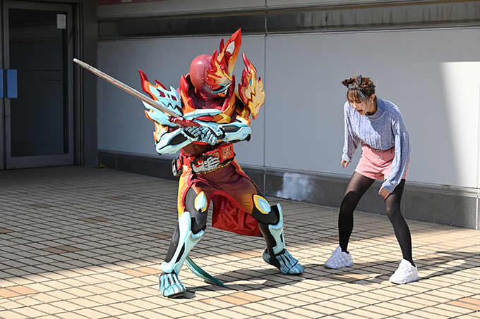 前回までのストーリー 仮面ライダーセイバー テレビ朝日 前回までのストーリー 仮面ライダーセイバー テレビ朝日