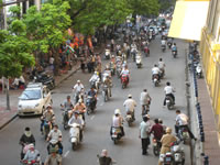 昼間ハノイの街中