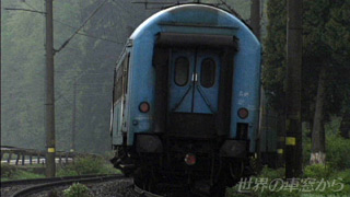 $B%V%i%7%g%U$r=PH/$9$kNs<V(B