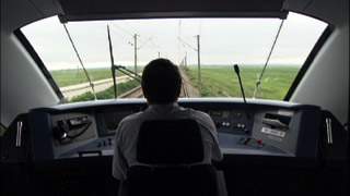 $B%$%s%?!<%7%F%#$N1?E><<(B