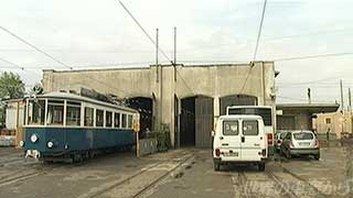 $B<V8K$KF~$kO)LLEE<V(B