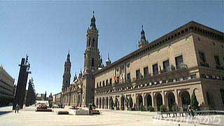 $B%5%i%4%5$NDL$j(B