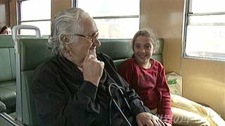 $B%3%$%s%V%i$K8~$+$&<VFb$N$*$P$