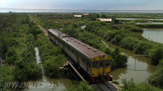 $B%a!<%/%m!<%s$X8~$+$&Ns<V(B