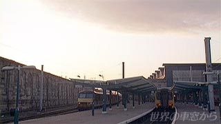 $B2+:*;~$K%+!<%i%$%k1X$KE~Ce(B