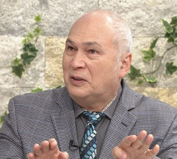 モーリー・ロバートソン（国際ジャーナリスト/コメンテーター）