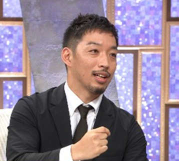 西田　亮介（社会学者）